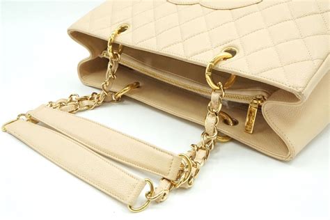 CHANEL GST Grand Tote Beige A50995 Women's Caviar Skin Bag